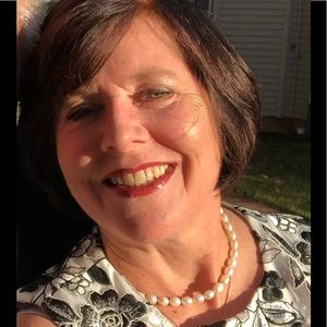 Meet your Posher, Rhelda